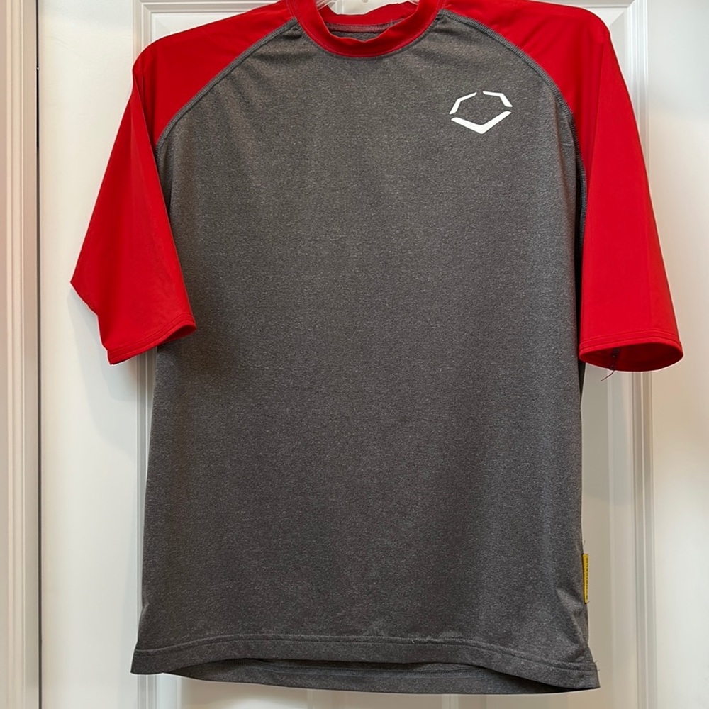 Men's Gray and Red Athletic Raglan Shirt